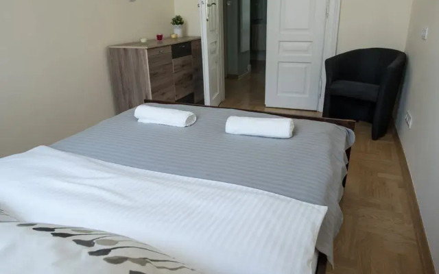 Beauty Apart close to the Main Station