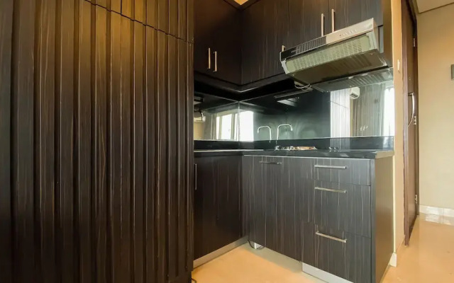 Elegant and Spacious Studio at Kemang Mansion Apartment