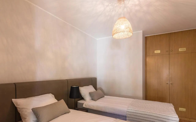 Porto River View Apartment