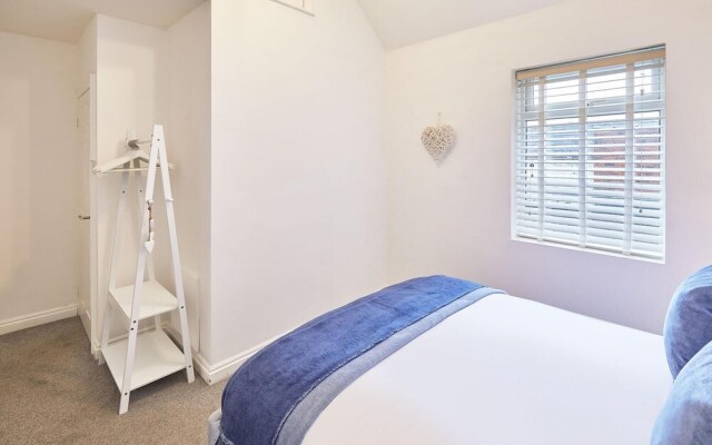 Host Stay Den Westcliff