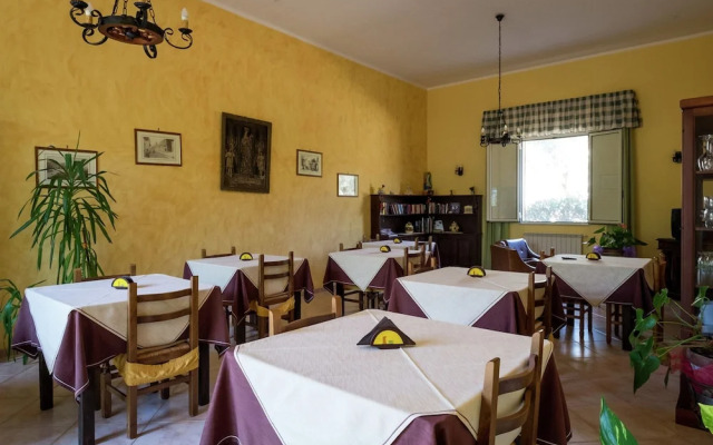 Holiday Home in Sciacca With Shared Pool