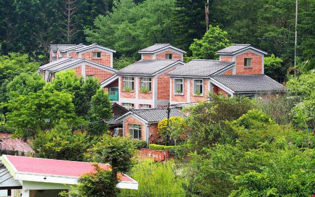 Red Brick Villas