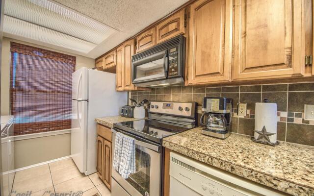 Seele Street River Retreat SS B11