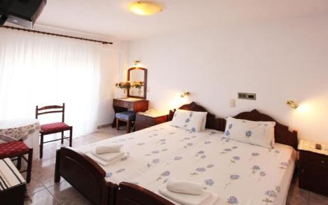 Hotel Fourkos