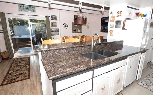 4221 Saddle Road by RedAwning