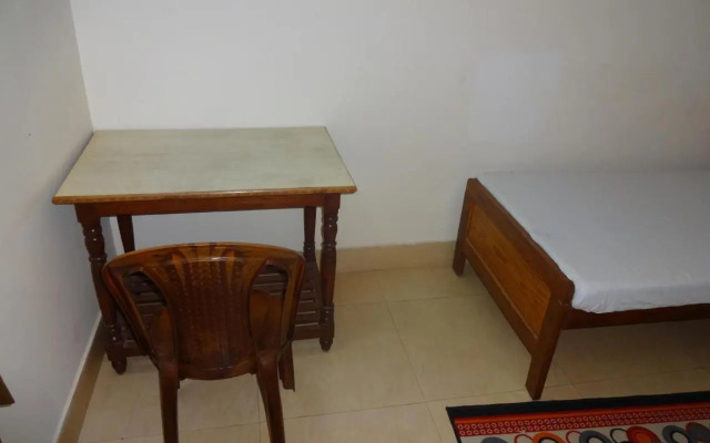 Harsh & Yash Guest House