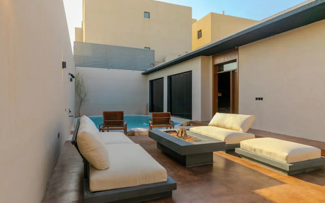 Portal Chalets With Private Pool-Al Arid
