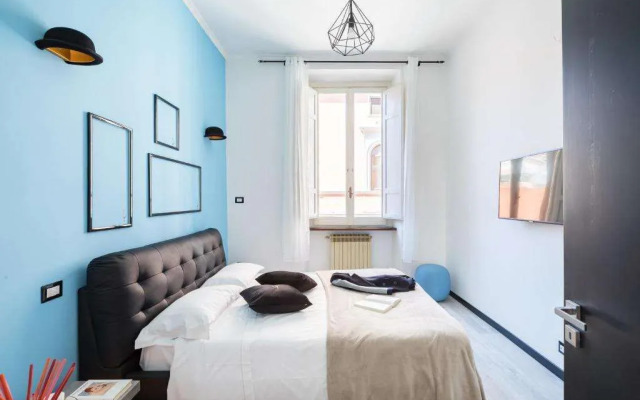 A World Aparts - 32 Modena