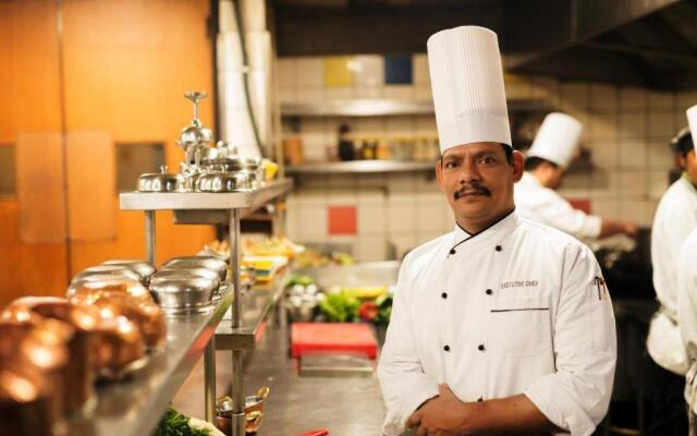 NIRVANA Luxury Hotel l Ludhiana