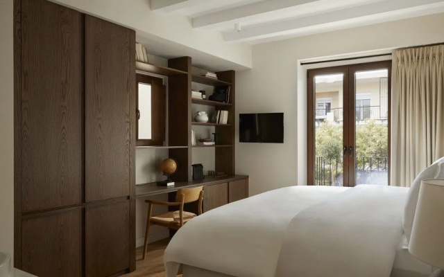 The Storyteller Boutique House