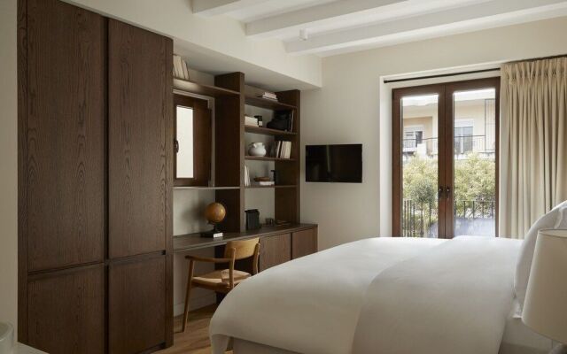 The Storyteller Boutique House