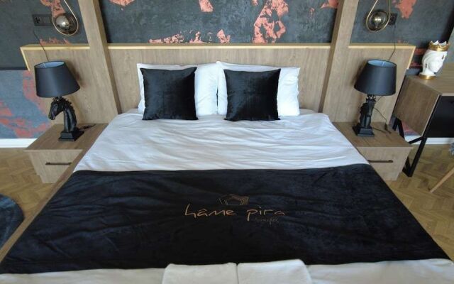 Hame Pira Suites