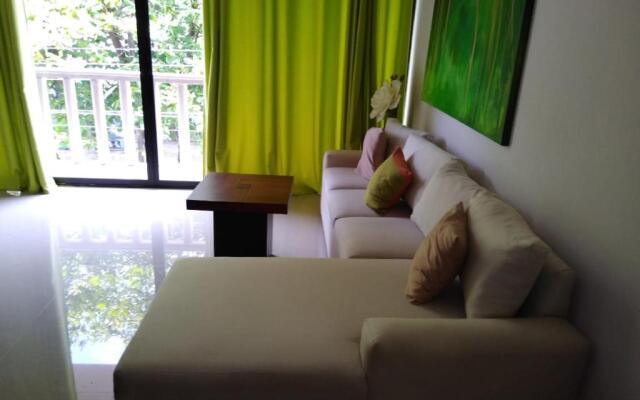 Calle 22 by 770 Apartments