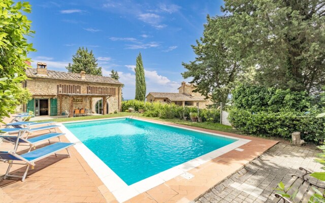 Villa Ademollo with Pool in Chianti Hills