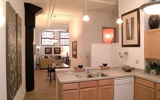 Bridgestreet at the Bingham