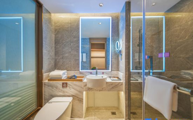 Vienna Hotel (Six Anyuan District Shop)