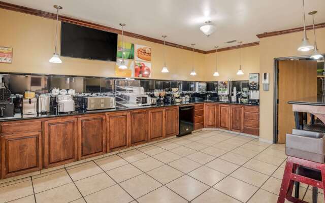 Econo Lodge Lubbock I-27