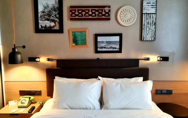 Hotel Indigo Larnaca by IHG