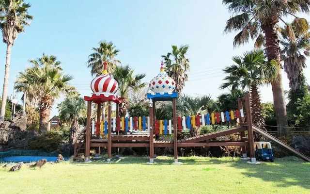 Jeju Parkvillade Pension