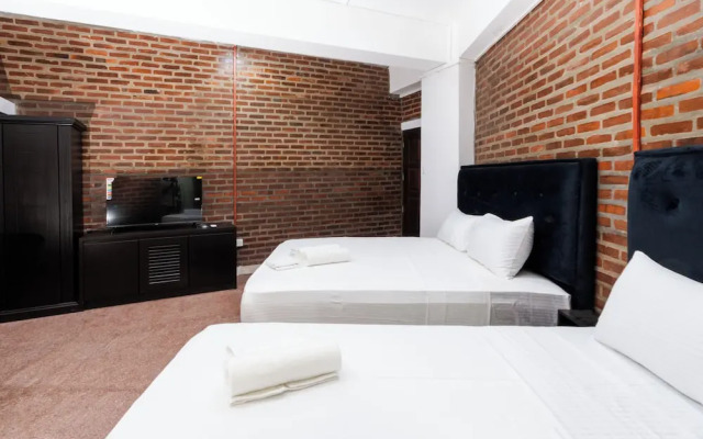 Trillium Boutique Express Hotel