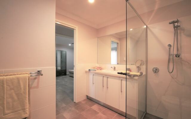 Studio Style Mindarie Marina