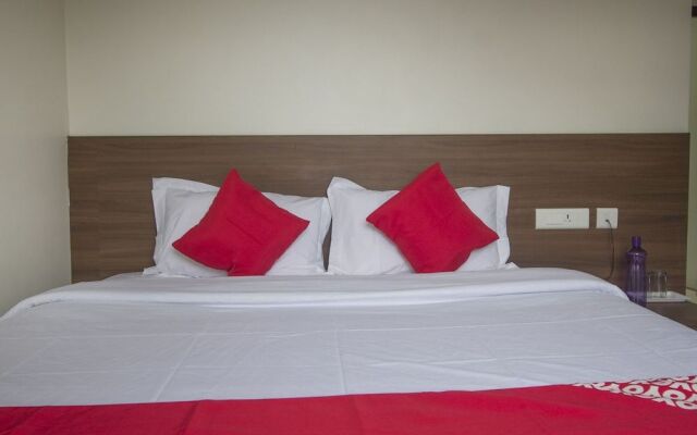 OYO 22743 Rising Inn