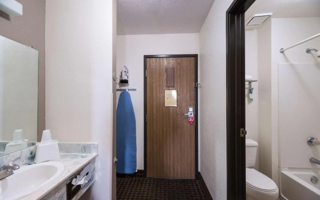 Econo Lodge Inn & Suites Williams - Grand Canyon Area