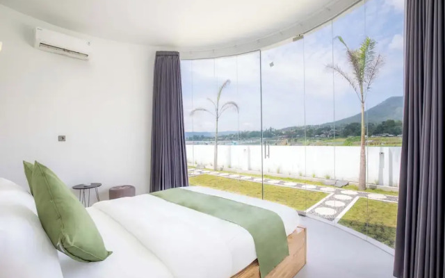 Intan Lake View Kintamani