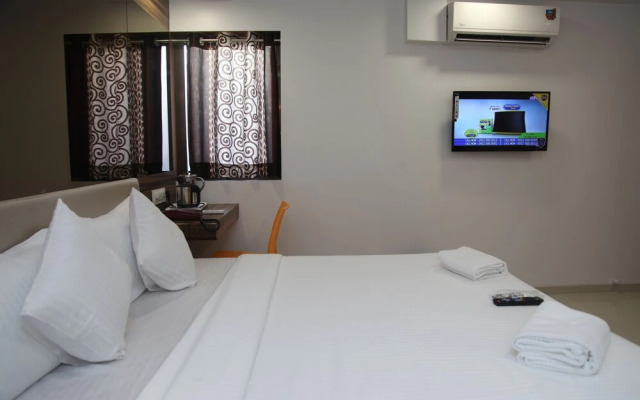 Aboo's Hotel Lucky Galaxy