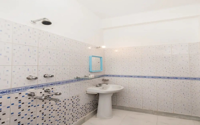 OYO 10367 Hotel Studio 6