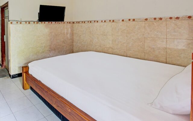 Hotel O Astri Homestay