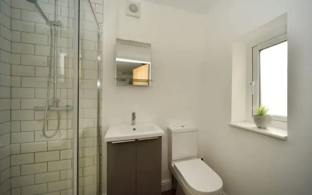Pinfold Suite - Chester Road Apartments by