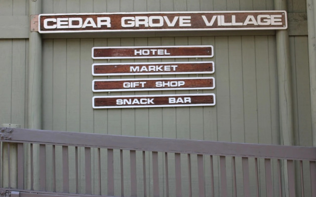 Cedar Grove Lodge