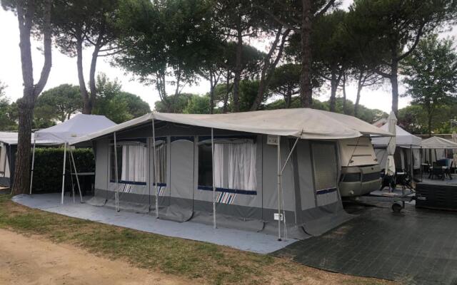 Caravan Cavallino - Valentini in Campeggio Union Lido