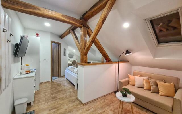 Rooms Garden