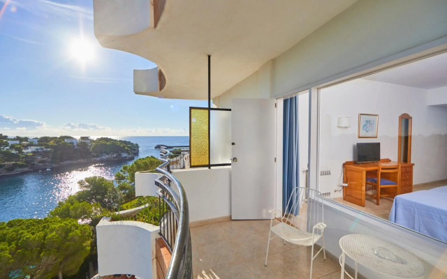 Hotel Cabot Cala Ferrera