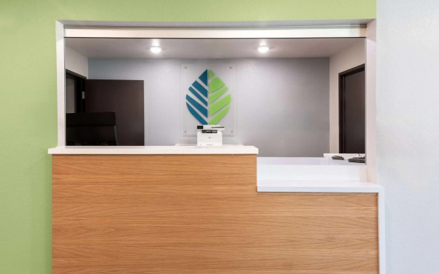 Woodspring Suites Waco South