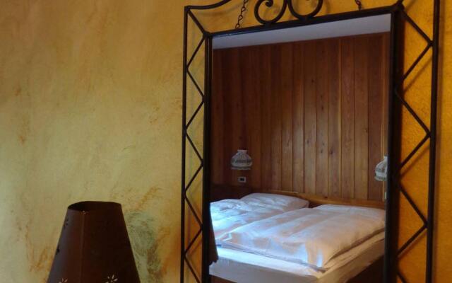 ALBERGO ALPENROSE Ski&Bike Mountain Hotel