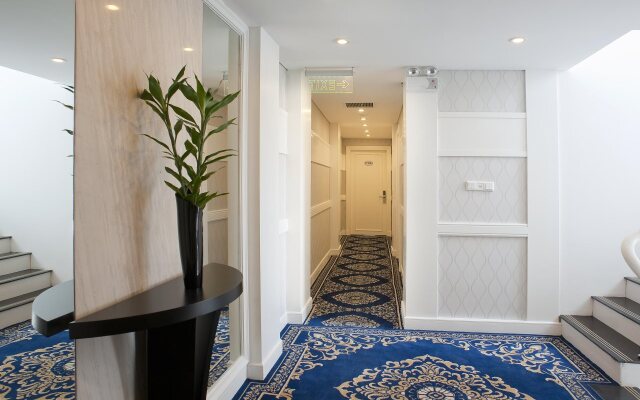 Church Boutique Hotel - Hang Gai