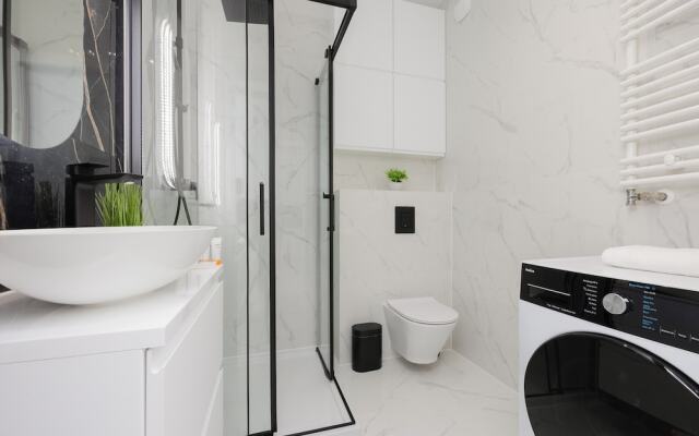 Air conditioned Studio by Renters