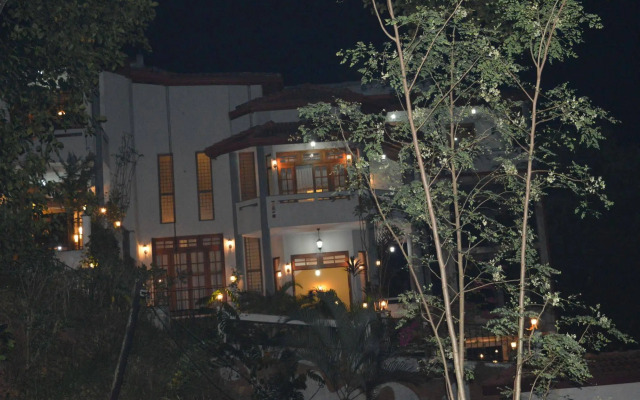 Elegante The Villa