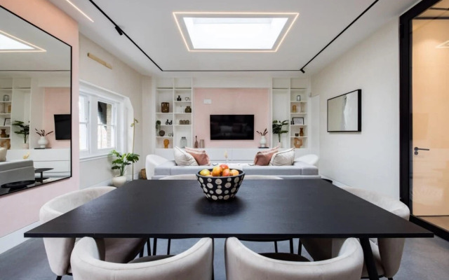 The Camden Arms - Bright and Charming 2bdr Flat