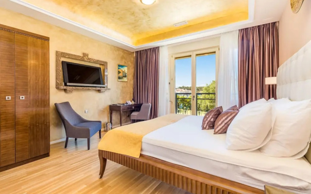 Integrated Hotel Arbia - Margita Deluxe