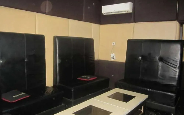 Soul Lounge & Suites