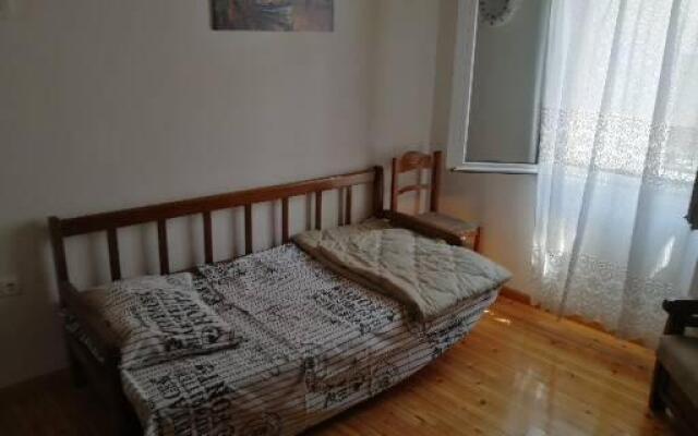 Samos House