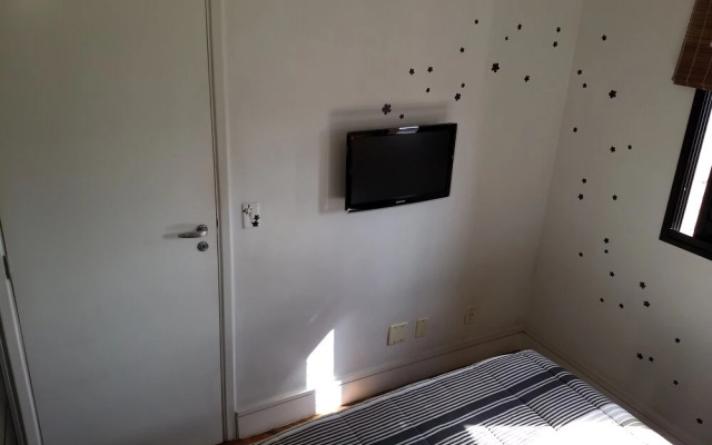 Apartamento 2 Dorm. Chác. Santo Antônio