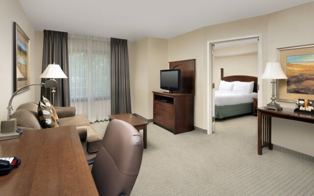 Staybridge Suites North Brunswick by IHG