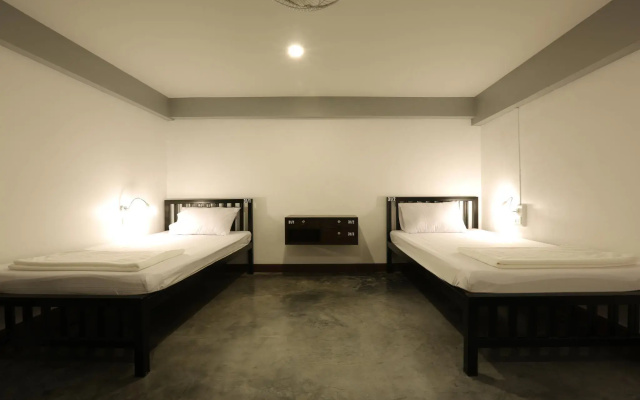 Balcony Party Hostel - Adult Only +18