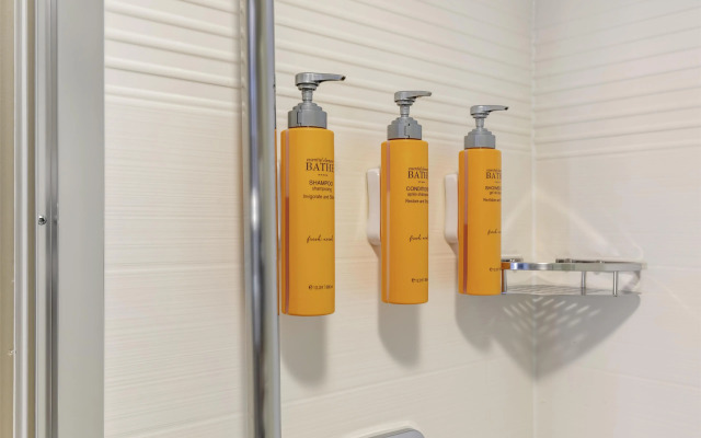 Sonesta ES Suites Fairfax Fair Lakes