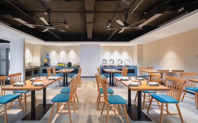 Vanfeel Hotel(Dongguan Daoku Branch)